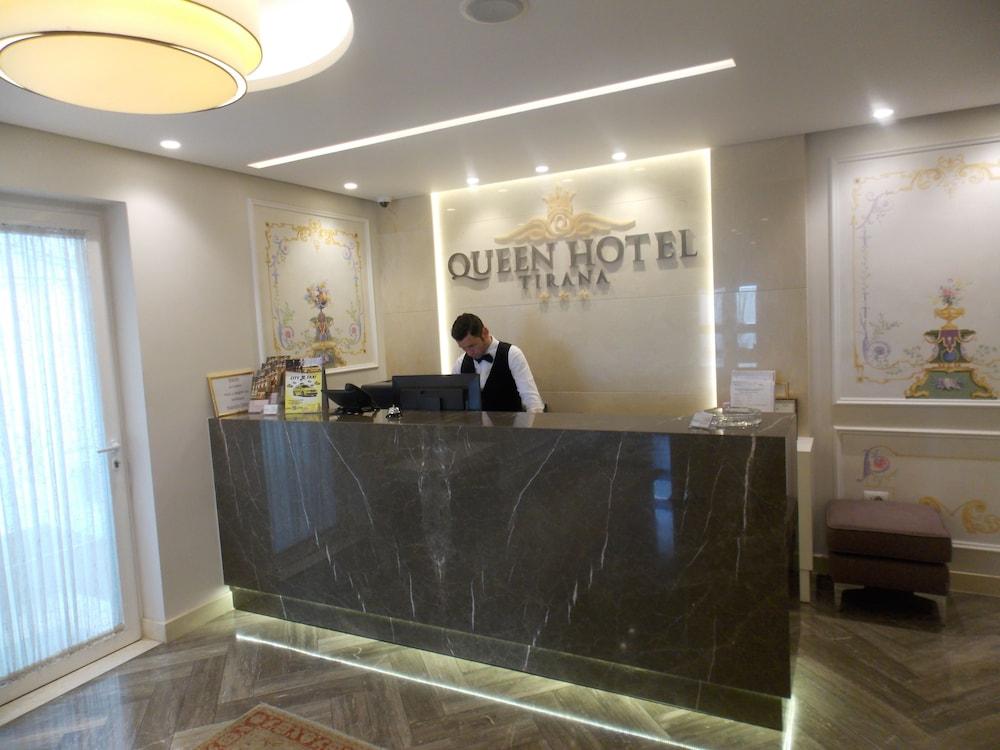 Hotel Queen Selitë e Vogël Exteriör bild