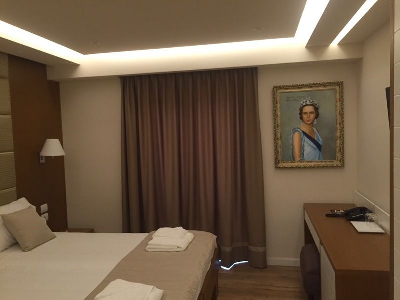Hotel Queen Selitë e Vogël Exteriör bild